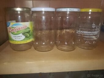 Zavařovací sklenice 720 ml 703 kusů.