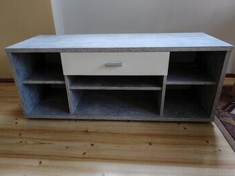 TV stolek