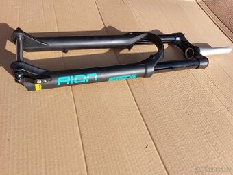 Vzduchova vidlice SR Suntour Aion 35 150mm