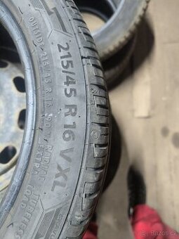 Sada pneumatik 215/45 R16 Barum bravuris 5 letní