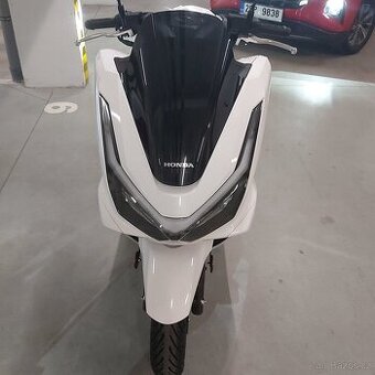 Prodám skútr pcx 125 honda