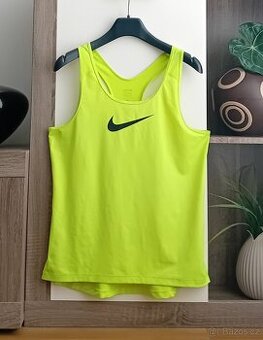 Nike dámské sportovní tílko vel. L