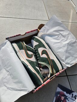 NIKE DUNK LOW