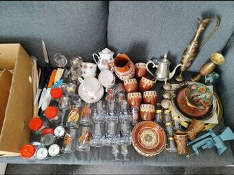 Keramika, sklo celkem 125 ks