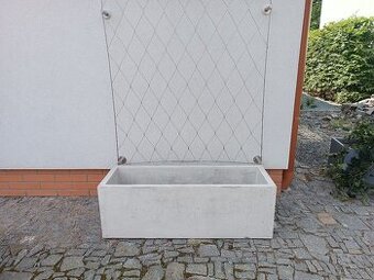 Betonový květináč