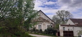 Zemědělská usedlost na pozemku o celkové výměře 8 893 m2, Ml