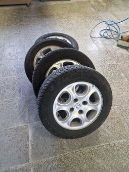 Kola Peugeot 306