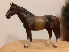SCHLEICH Koně SBĚRATELSKÉ FIGURKY 12