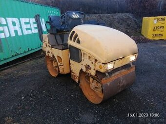 Vibrační válec Stavostroj STA VH250, motor Deutz olejem