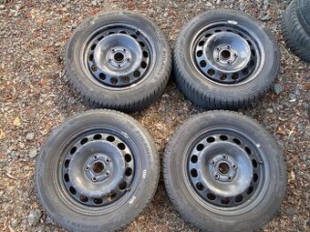 124. sada zimní kola 205/55 r16 5x112 Škoda VW