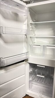 vestavná lednice Ikea