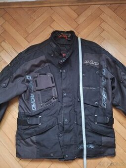 Bunda na motorku Büse