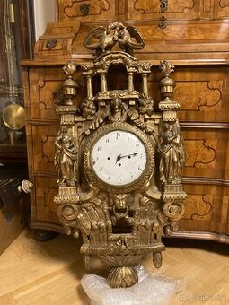 OBROVSKE KLASICISTNI HODINY