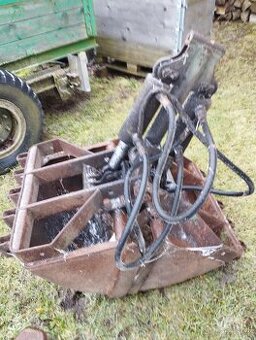 Lžíce nakladač UNHZ 500