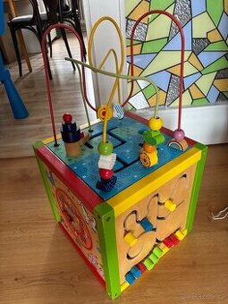 Dřevěná motorická kostka 5v1 k úpravě