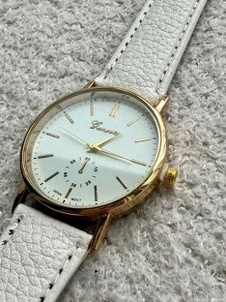 Elegantní zlaté hodinky Geneva s bílým řemínkem