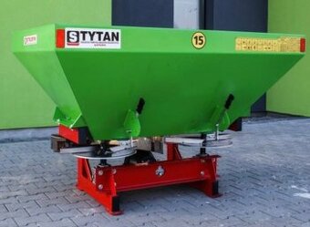 Dvourotorové rozmetadlo průmyslových hnojiv