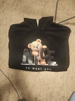 Zateplená mikina vel. 146