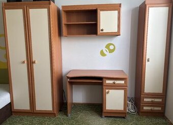 Krásná sestava do dětského/studentského pokojíčku
