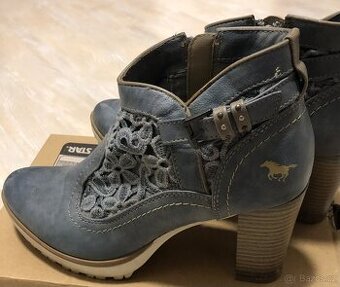 Boty Mustang dámské