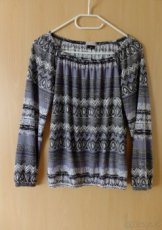 Šedé vzorované tričko vel. M