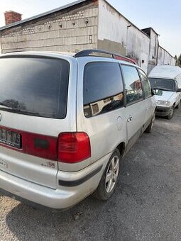 Sharan 1.9 TDi 85 kw 4 Motion