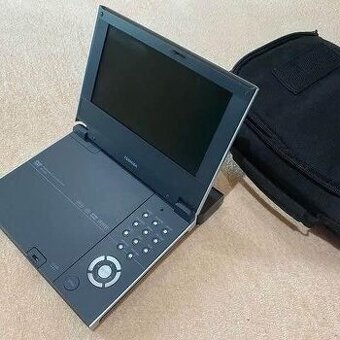 mobilní DVD přehrávač Toshiba Model NO-SD P610