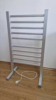 Elektrický sušák na ručníky / žebřík