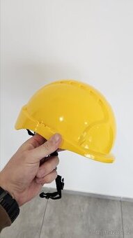 Ochranná přilba JSP Evo 3