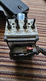 ABS kostka s jednotkou