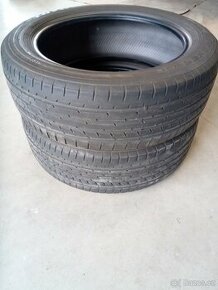 K prodeji 2 kusy letních pneu rozměr 225/55 R 19