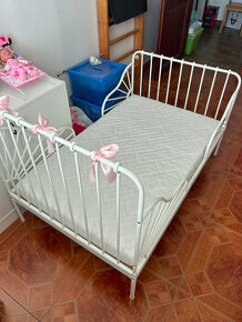 Dětská prodloužitelná postel IKEA Minnen + rošt + matrace
