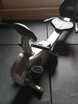 Posilovací stroj - 1