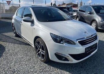 Peugeot 308 1.6 THP benzín manuál 92 kw - 1