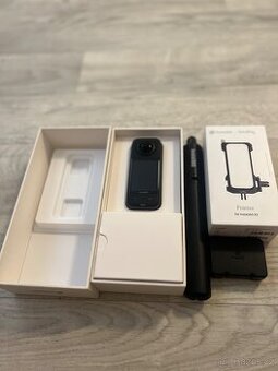 INSTA360 X3 + Smallrig frame + Stativ + 1x baterie navíc