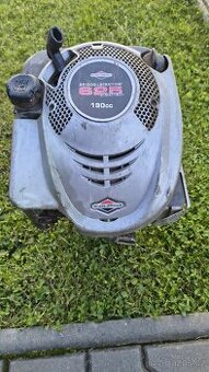 Motor na sekačku Briggs&Stratton