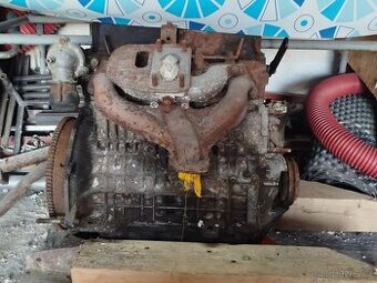Motor Škoda 120 - 1
