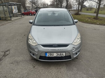 Ford S-MAX 2.0i - 7 míst