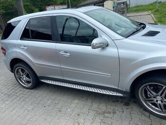 Mercedes ML 320