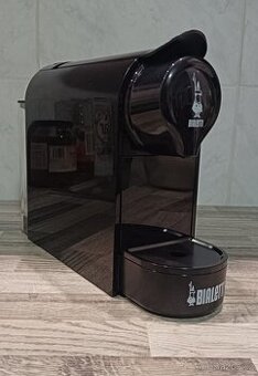 Kapslový kávovar Bialetti