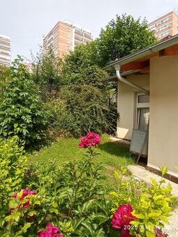 BEZ PROVIZE RK. Pronajmu novostavbu atelieru 1kk Praha 10