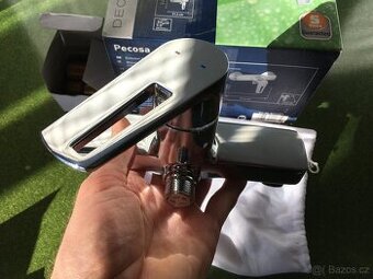 Designová koupelnová baterie, sprchová baterie Pecosa 150mm