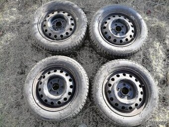 HYUNDAI KIA disky 5x114,3 R15 ET 47