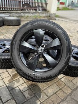 ORIGINÁL Alu Škoda NANUQ R17, 5x112 - TOP STAV