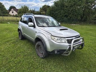 Subaru Forester sh 2,5 turbo benzin