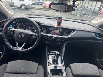 Opel Insignia 2.0