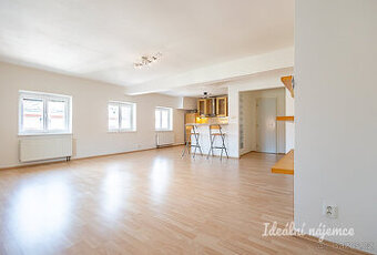 Pronájem bytu 2+kk, U Průhonu, Holešovice, 23900 Kč/měs, 73
