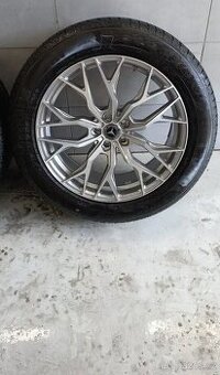 KOLA MERCEDES 275/50 R21