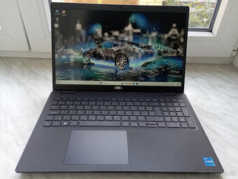 Dell Latitude 3520-core i5(11 gen)-16g ddr4-ssd-Full HD