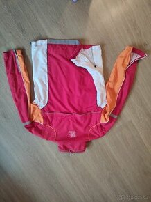 Bunda, větrovka, vel.tak 38. Krásná. Délka 69cm, obvod 90cm.